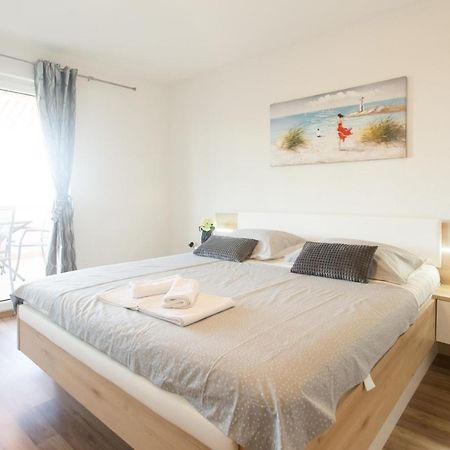 Villa Ivano With Sea&Mountain View Kaštel Stari Kültér fotó