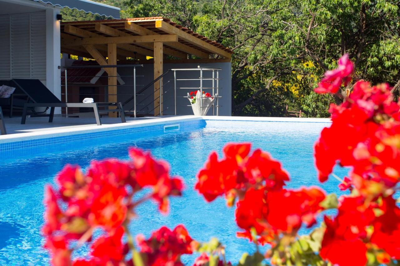 Villa Ivano With Sea&Mountain View Kaštel Stari Kültér fotó
