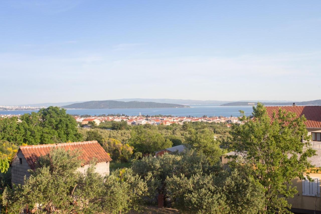 Villa Ivano With Sea&Mountain View Kaštel Stari Kültér fotó